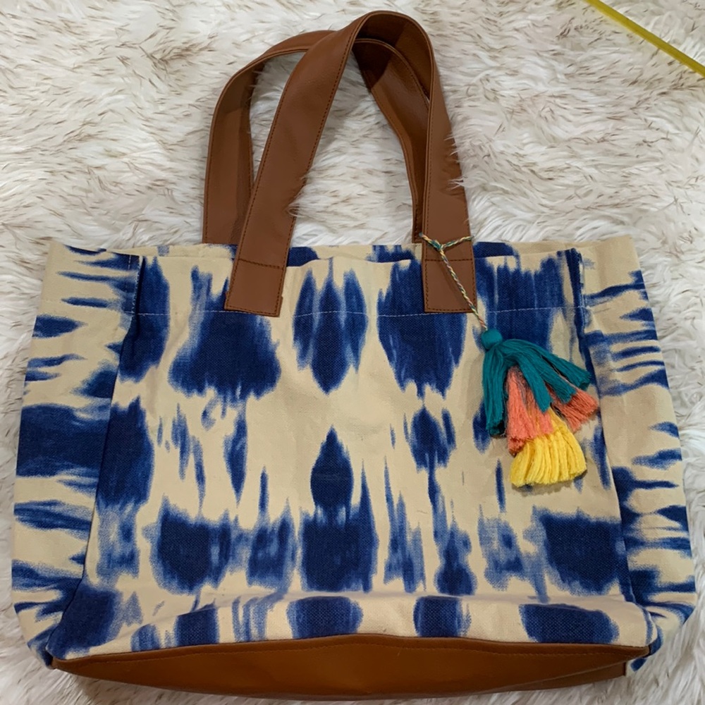 NWOT Lu+Elle tote